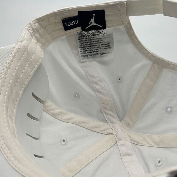 Nike Air‎ Jordan Boys Jumpman Snapback Strapback Adjustable Cap Hat White NWT - Picture 5 of 5